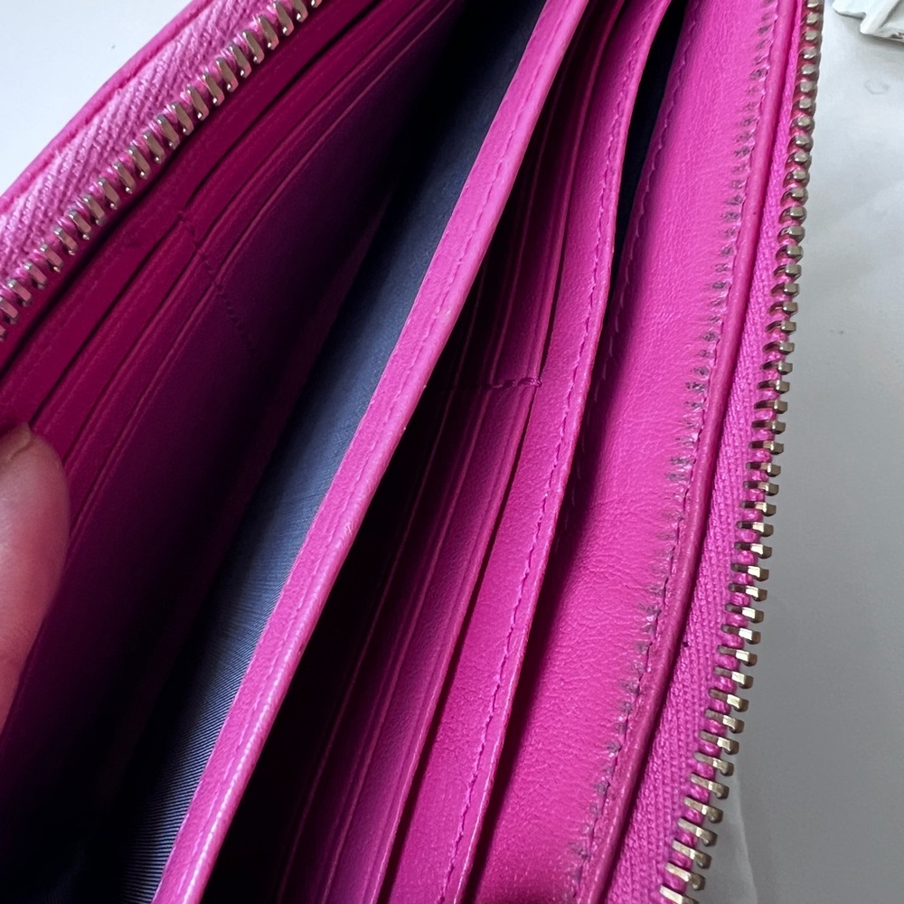 Marc Jacobs Wallet - Picture 6 of 9
